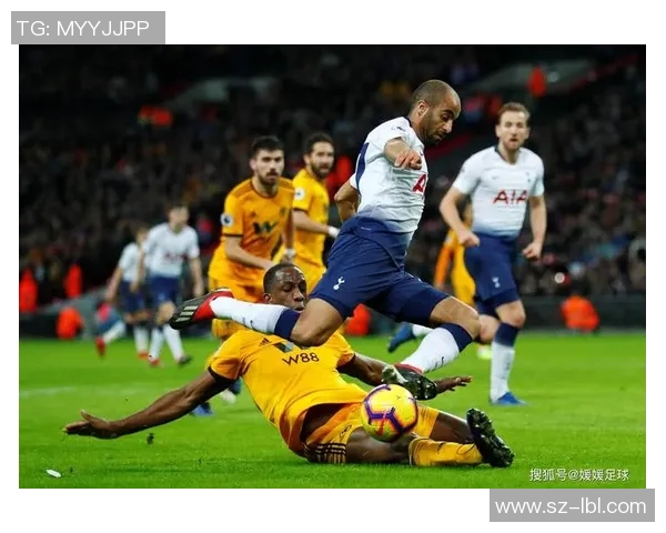 足球明星在赛场上的精彩表现与瞬间定格的艺术之美